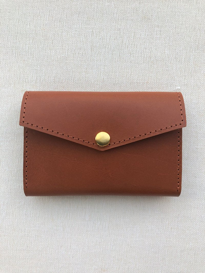 Mercury Italian leather business card holder can be customized with English letters