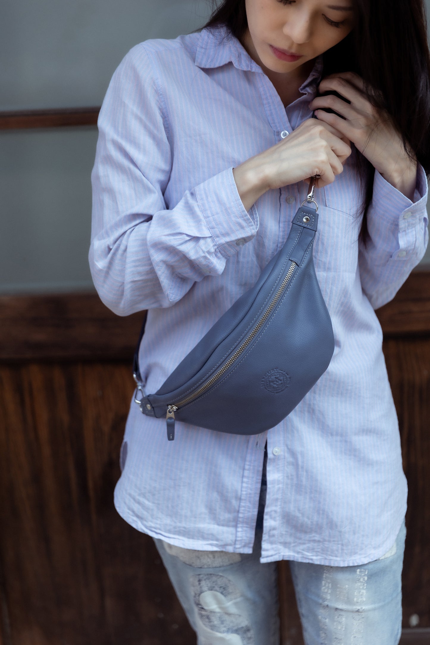 Mercury Crossbody Carry Bag